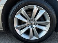 USED 2018 68 VOLVO V60 2.0 D4 Momentum Estate 5dr Diesel Manual Euro 6 (s/s) (190 ps) BLUETOOTH, CRUISE CONTROL, SAT NAV