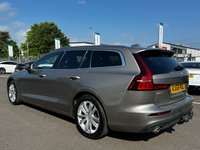 USED 2018 68 VOLVO V60 2.0 D4 Momentum Estate 5dr Diesel Manual Euro 6 (s/s) (190 ps) BLUETOOTH, CRUISE CONTROL, SAT NAV