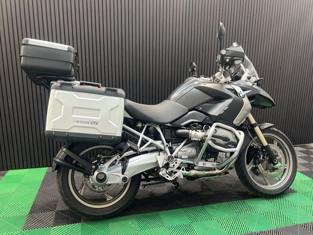 View our BMW R 1200 GS