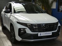 USED 2022 71 HYUNDAI TUCSON 1.6 h T-GDi N Line S SUV 5dr Petrol Hybrid Auto Euro 6 (s/s) (230 ps) Stunning example 1 Lady Owner Hyundai Warranty Full Hyundai Service History Sat nav Reversing Camera CarPlay Heated Seats Heated Steering Wheel Sunroof Cruise control Parking sensors