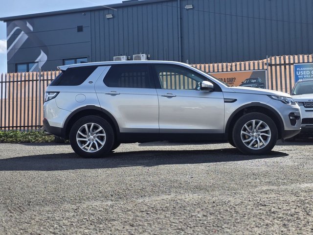 View our LAND ROVER DISCOVERY SPORT