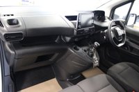 USED 2022 J PEUGEOT PARTNER 1.5 BlueHDi 1000 Professional Premium Standard Panel Van 5dr Diesel Manual SWB Euro 6 (100 bhp) ***NO VAT***DEALER SERVICE HISTORY***REAR PARKING AID***APPLE CAR PLAY**MIRROR LINK***PLY LINED***DAB RADIO***AIR CON***AUTO LIGHTS***FITTED WITH DOG CAGES PUT CAN BE REMOVED***SINGLE SIDE LOADING DOOR***CRUISE CONTROL***