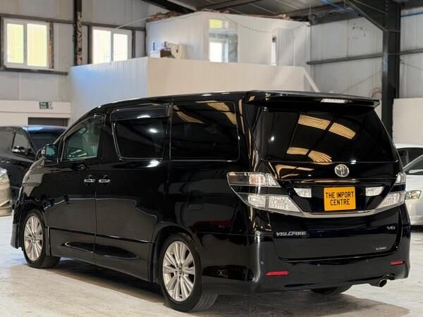 View our TOYOTA VELLFIRE