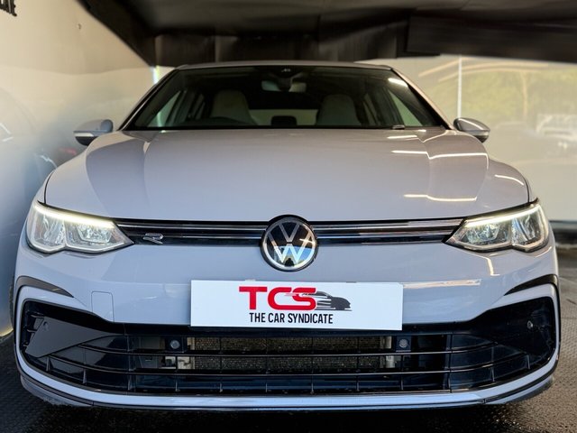 View our VOLKSWAGEN GOLF