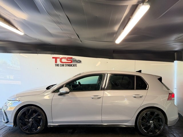 View our VOLKSWAGEN GOLF