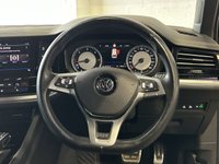 USED 2019 19 VOLKSWAGEN TOUAREG 3.0 TDI V6 R-Line SUV 5dr Diesel Tiptronic 4Motion Euro 6 (s/s) (286 ps) FHTD SEATS+REV CAM+DAB