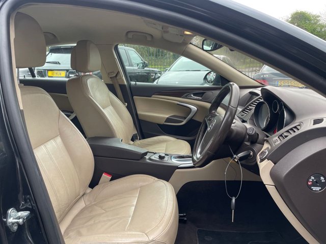 2011 VAUXHALL INSIGNIA - Photo 12