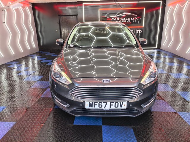 2017 FORD FOCUS - Photo 4