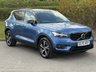 USED 2020 70 VOLVO XC40 2.0 B4 MHEV R-Design SUV 5dr Petrol Hybrid Auto AWD Euro 6 (s/s) (197 ps) Parking camera Heated seats Sat nav