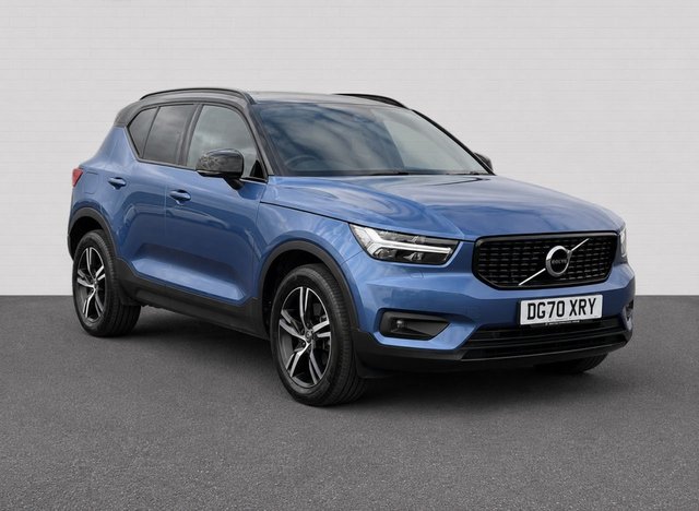 View our Volvo Xc40 2.0 B4 MHEV R-Design SUV 5dr Petrol Hybrid Auto AWD Euro 6 (s/s) (197 ps)