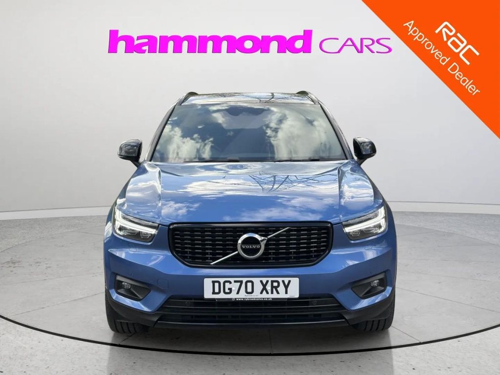 2020 Volvo XC40 — image 6
