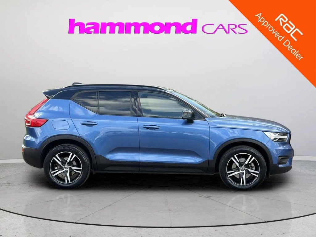 2020 Volvo XC40 — image 3