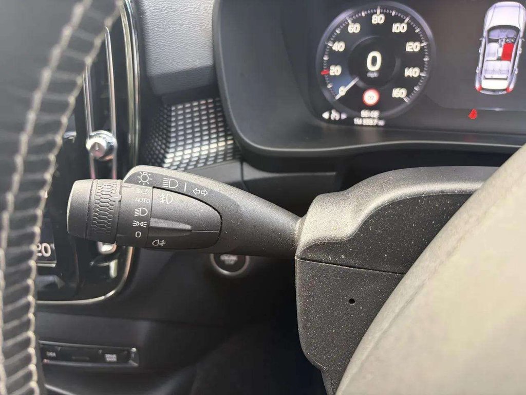 2020 Volvo XC40 — image 17