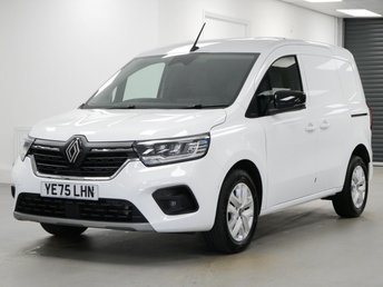 2025 RENAULT KANGOO