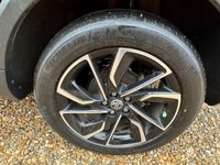 USED 2022 22 MG MG ZS 1.5 VTi-TECH Exclusive SUV 5dr Petrol Manual Euro 6 (s/s) (106 ps) 