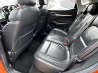 USED 2022 22 MG MG ZS 1.5 VTi-TECH Exclusive SUV 5dr Petrol Manual Euro 6 (s/s) (106 ps) 