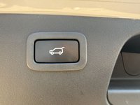 USED 2017 67 JAGUAR E-PACE 2.0 D180 R-Dynamic HSE KEYLESS ENTRY