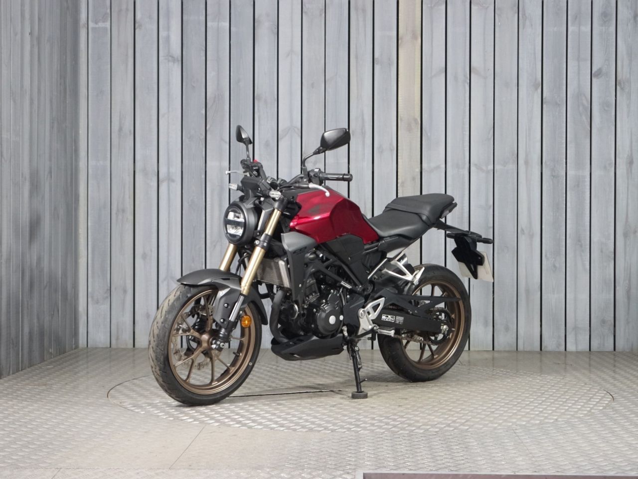 HONDA CB300R