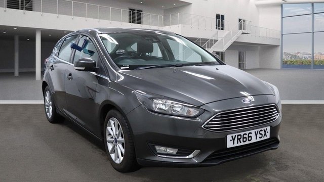 2016 FORD FOCUS