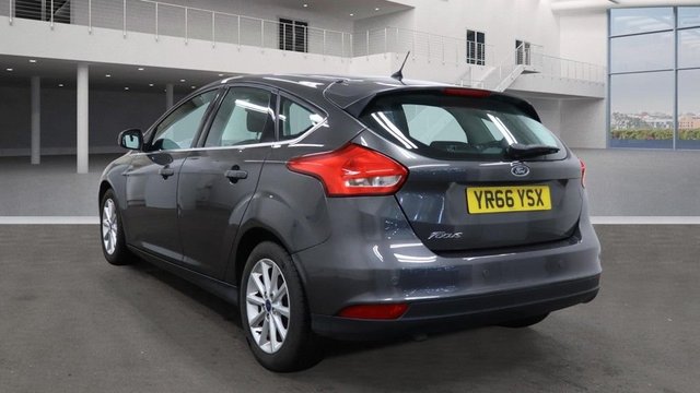 2016 FORD FOCUS - Photo 3