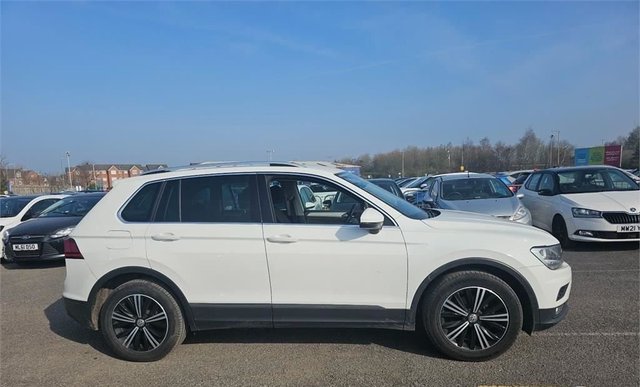 2019 VOLKSWAGEN TIGUAN - Photo 4