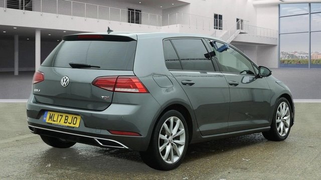 2017 VOLKSWAGEN GOLF - Photo 4