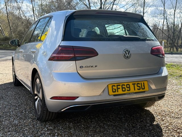2019 VOLKSWAGEN E-GOLF - Photo 3