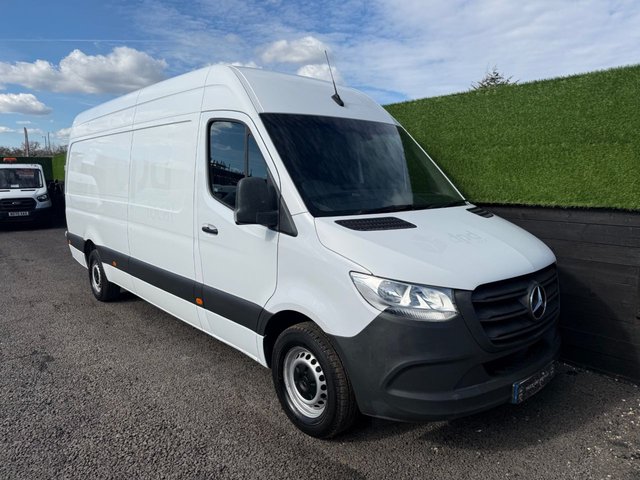 View our MERCEDES-BENZ SPRINTER