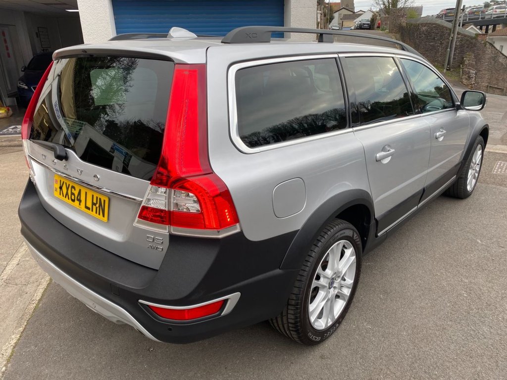 USED 2014 64 VOLVO XC70 2.4 D5 SE Lux Estate 5dr Diesel Geartronic AWD Euro 5 (215 ps) DAB SAT NAV WINTER PACK