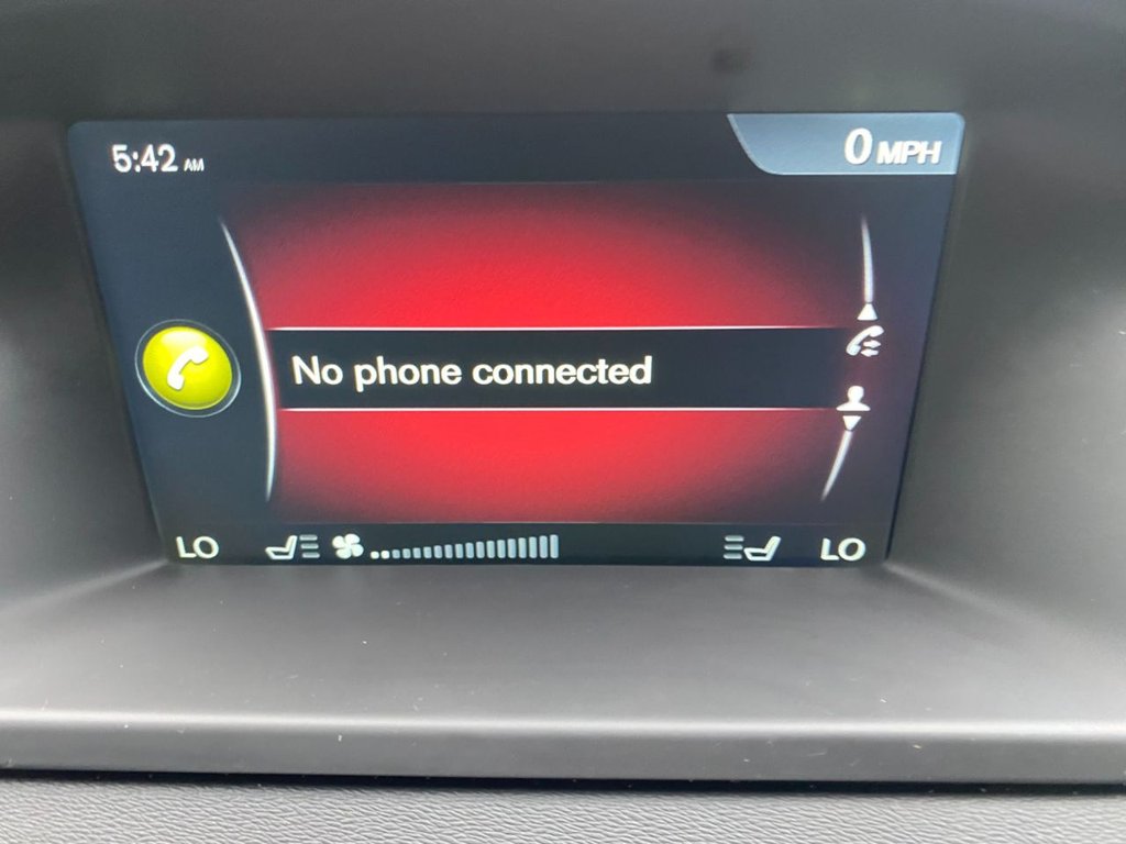 USED 2014 64 VOLVO XC70 2.4 D5 SE Lux Estate 5dr Diesel Geartronic AWD Euro 5 (215 ps) DAB SAT NAV WINTER PACK