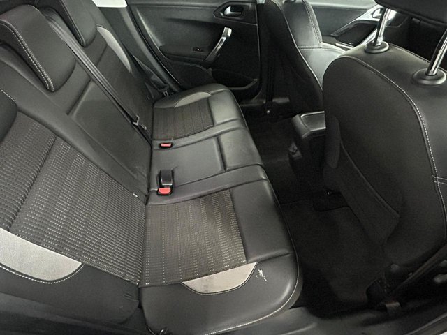 2019 PEUGEOT 2008 - Photo 10