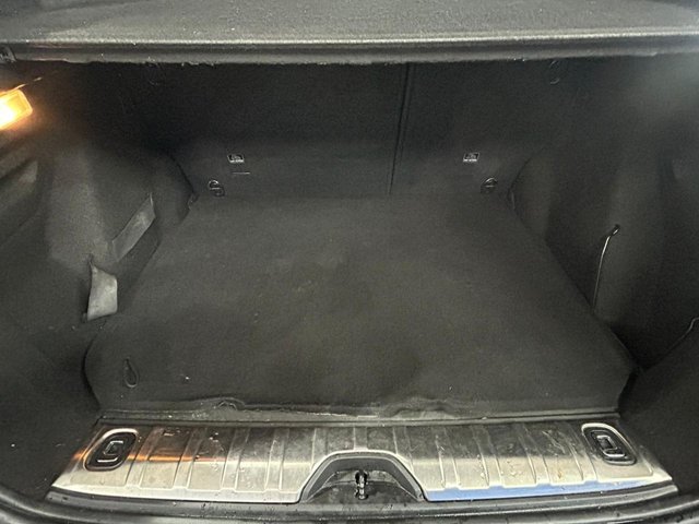 2019 PEUGEOT 2008 - Photo 11