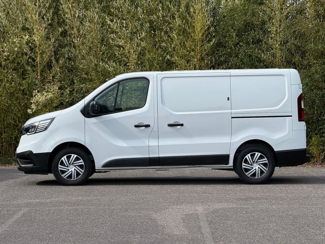 View our RENAULT TRAFIC