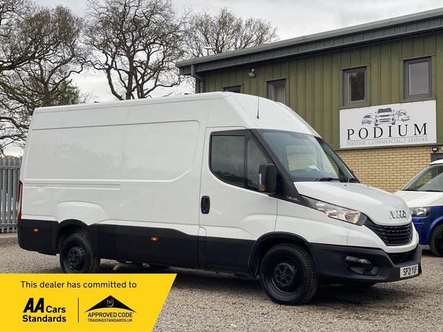 View our IVECO DAILY