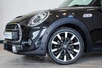USED 2019 69 MINI HATCH 2.0 Cooper S Exclusive Hatchback 3dr Petrol Steptronic Euro 6 (s/s) (192 ps) Comfort Plus & Navigation Pack