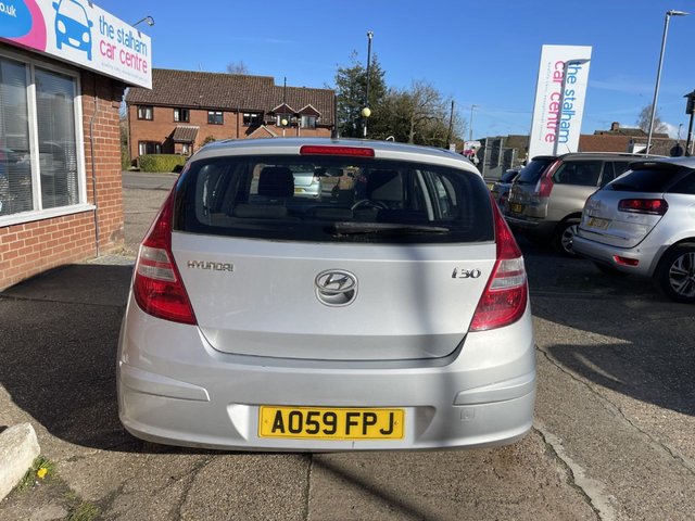 2009 HYUNDAI I30 - Photo 5