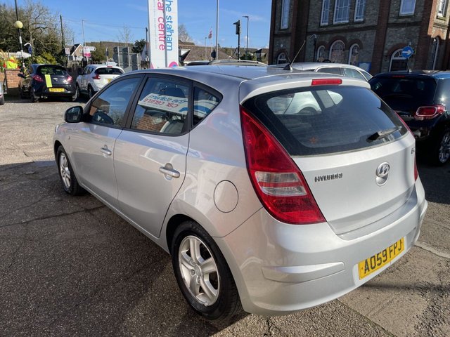 2009 HYUNDAI I30 - Photo 6