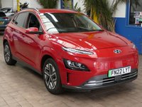 USED 2022 22 HYUNDAI KONA 64kWh Premium SUV 5dr Electric Auto (10.5kW Charger) (204 ps) SAT NAV HEATED SEATS REAR VIEW CAMERA CRUISE CONTROL PARKING SENSORS 1 OWNER EXCELLENT SERVICE HISTORY WARRANTY