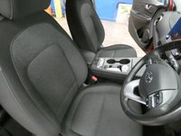 USED 2022 22 HYUNDAI KONA 64kWh Premium SUV 5dr Electric Auto (10.5kW Charger) (204 ps) SAT NAV HEATED SEATS REAR VIEW CAMERA CRUISE CONTROL PARKING SENSORS 1 OWNER EXCELLENT SERVICE HISTORY WARRANTY