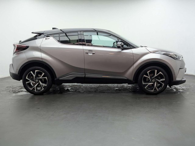 USED 2017 17 TOYOTA C-HR 1.2 C-HR-Dynamic CVT 5dr CLICK & COLLECT/ HOME DELIVERY