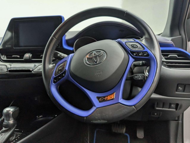 USED 2017 17 TOYOTA C-HR 1.2 C-HR-Dynamic CVT 5dr CLICK & COLLECT/ HOME DELIVERY