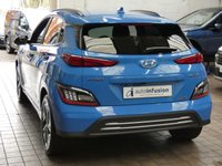 USED 2022 22 HYUNDAI KONA 64kWh Premium SUV 5dr Electric Auto (10.5kW Charger) (204 ps) SAT NAV CARPLAY HEATED SEATS HEATED STEERING WHEEL REAR VIEW CAMERA CRUISE CONTROL PARKING SENSORS 1 OWNER EXCELLENT SERVICE HISTORY WARRANTY