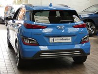 USED 2022 22 HYUNDAI KONA 64kWh Premium SUV 5dr Electric Auto (10.5kW Charger) (204 ps) SAT NAV CARPLAY HEATED SEATS HEATED STEERING WHEEL REAR VIEW CAMERA CRUISE CONTROL PARKING SENSORS 1 OWNER EXCELLENT SERVICE HISTORY WARRANTY