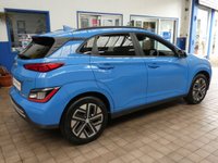 USED 2022 22 HYUNDAI KONA 64kWh Premium SUV 5dr Electric Auto (10.5kW Charger) (204 ps) SAT NAV CARPLAY HEATED SEATS HEATED STEERING WHEEL REAR VIEW CAMERA CRUISE CONTROL PARKING SENSORS 1 OWNER EXCELLENT SERVICE HISTORY WARRANTY
