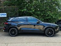 USED 2017 17 PORSCHE CAYENNE 3.0 TD V6 Platinum Edition SUV 5dr Diesel TiptronicS 4WD Euro 6 (s/s) (262 ps) One Lady Owner From New