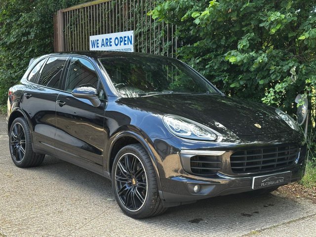 View our Porsche Cayenne 3.0 TD V6 Platinum Edition SUV 5dr Diesel TiptronicS 4WD Euro 6 (s/s) (262 ps)