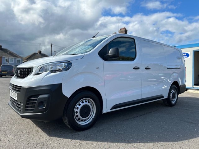 View our PEUGEOT EXPERT