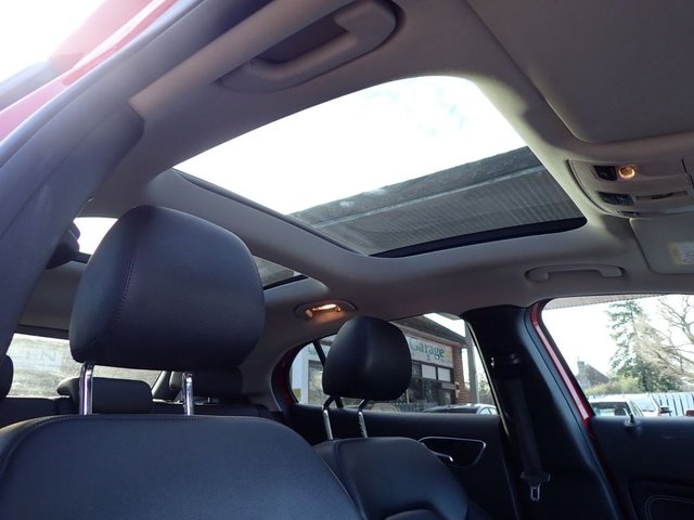 2014 Mercedes-Benz GLA - Photo 6