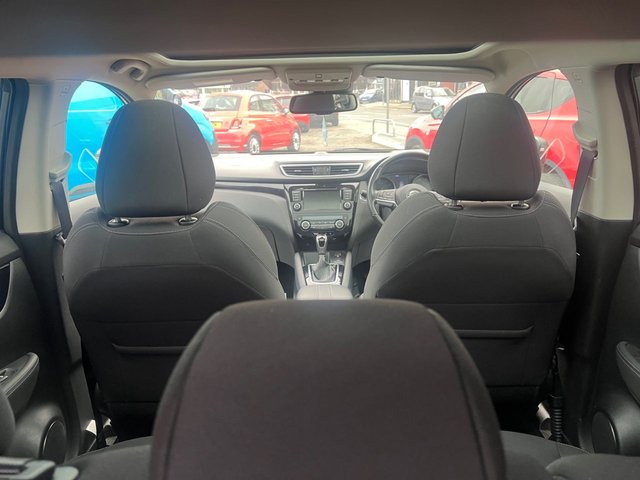 2019 NISSAN QASHQAI - Photo 10