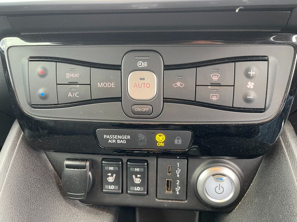 USED 2022 71 NISSAN LEAF 40kWh N-Connecta Hatchback 5dr Electric Auto (150 ps) 